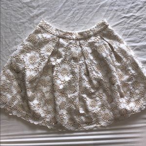 Gold and white flower pattern skirt